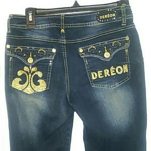 dereon jeans